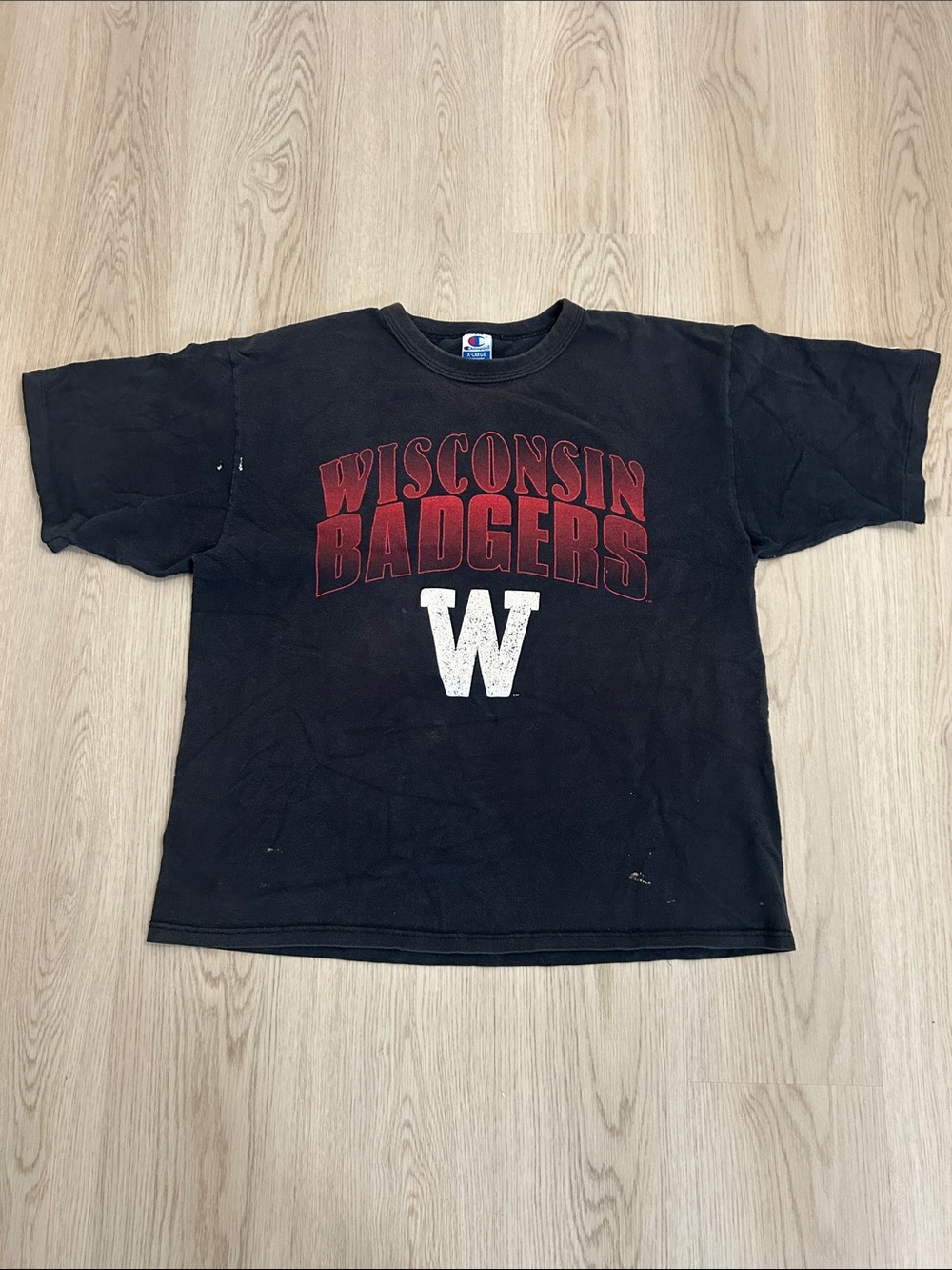 Vintage Champion Wisconsin Badgers black/red/white Graphic college Tee size XL